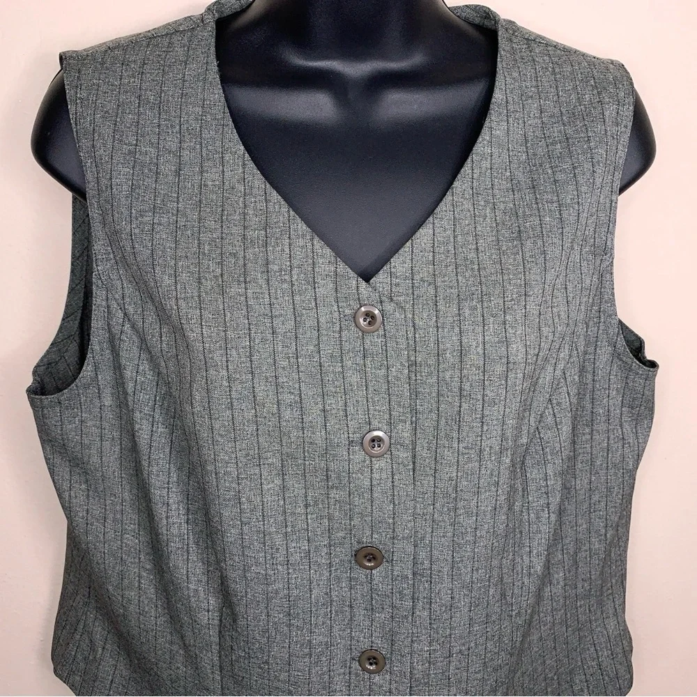 Vintage Size 12 Sag Harbor Grey Striped Vest Button Up Academia Goth Vneck
